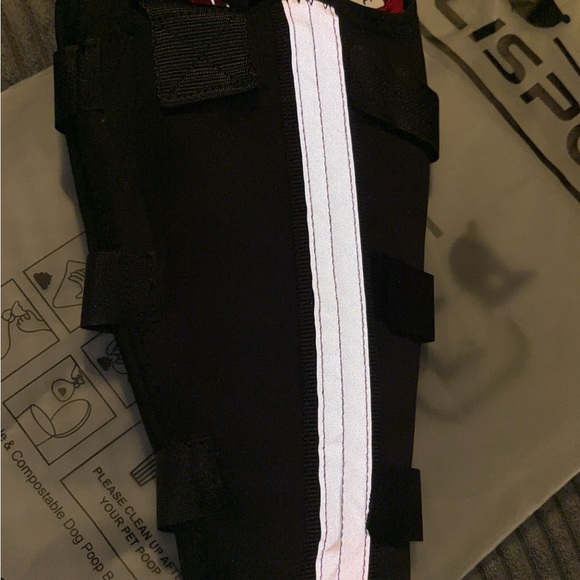 Dog anti lick leg sleeve for after surgery! - Picture 1 of 9